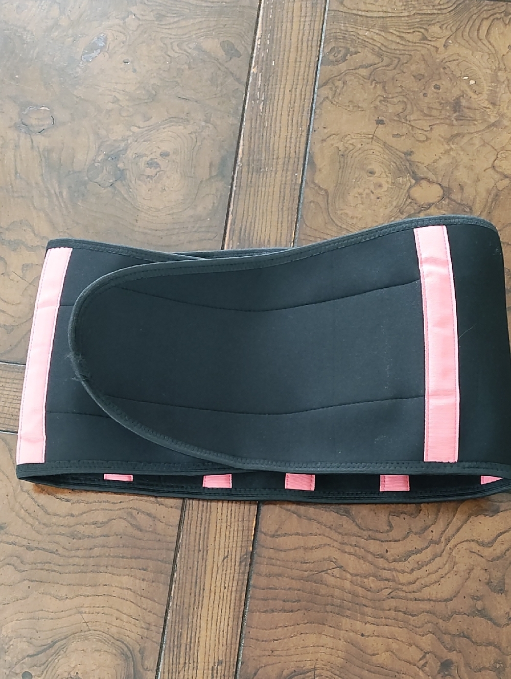 Brand new SZ-Climax back brace pink and black packaging and instructions include